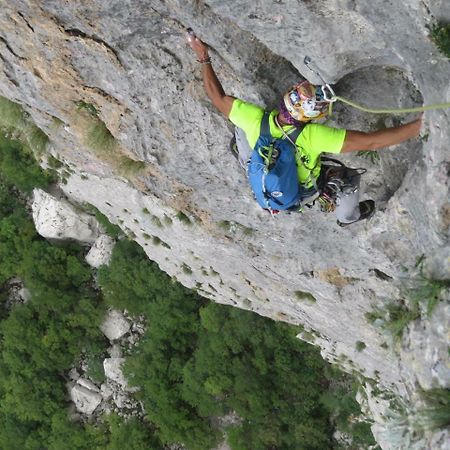 Apartman Ive Starigrad Paklenica Exteriér fotografie