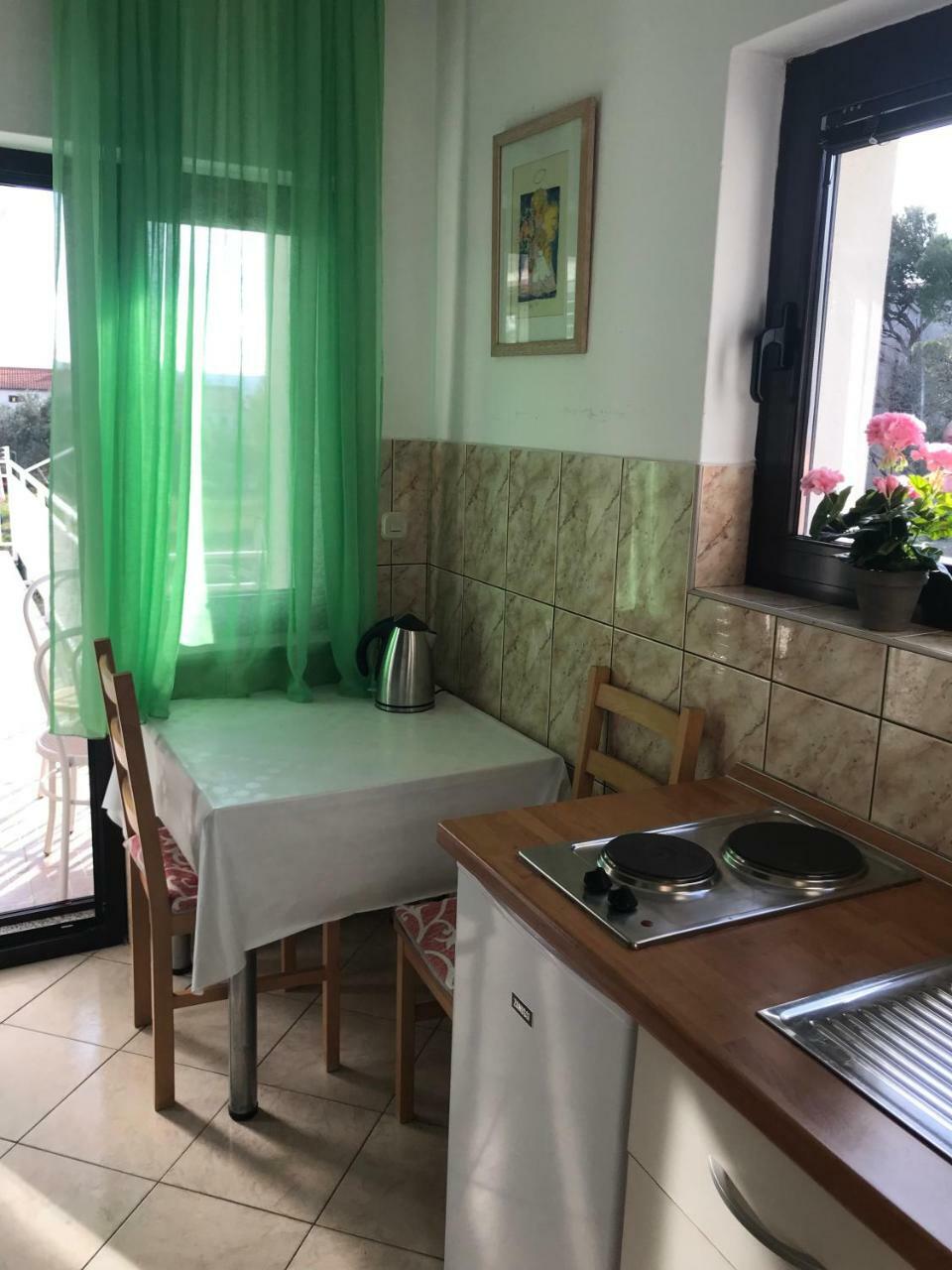 Apartman Ive Starigrad Paklenica Exteriér fotografie